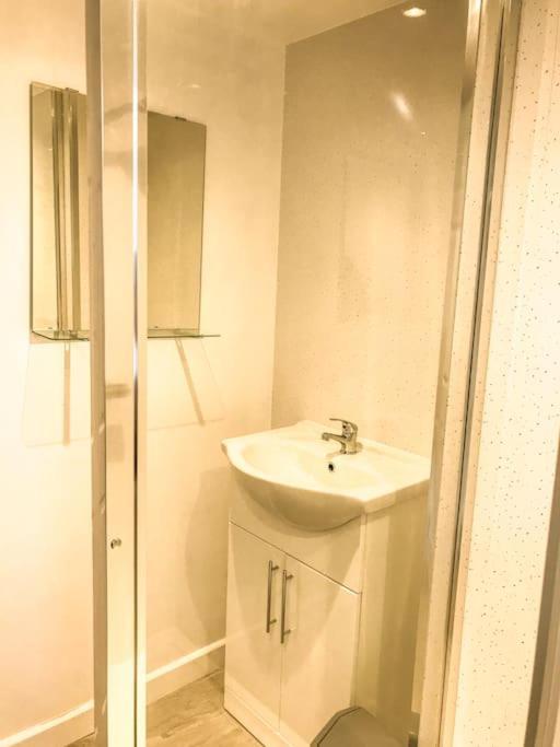 Badgers Sett 2 Bedroom Sleeps 4, The New Inn Viney Hill, Forest Of Dean Blakeney  エクステリア 写真